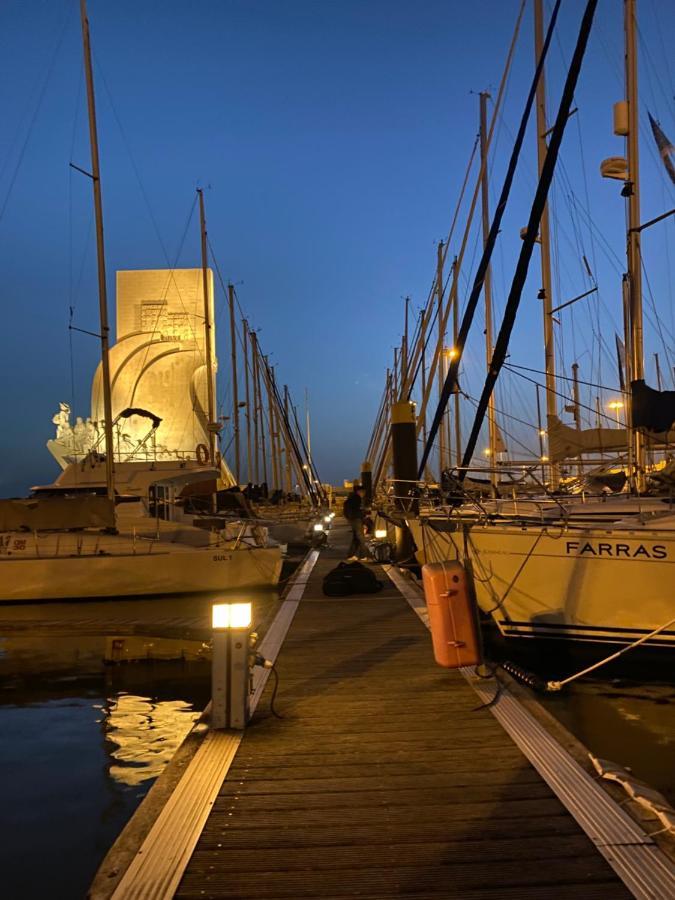 Stay In A Boat - Lisboa Екстериор снимка