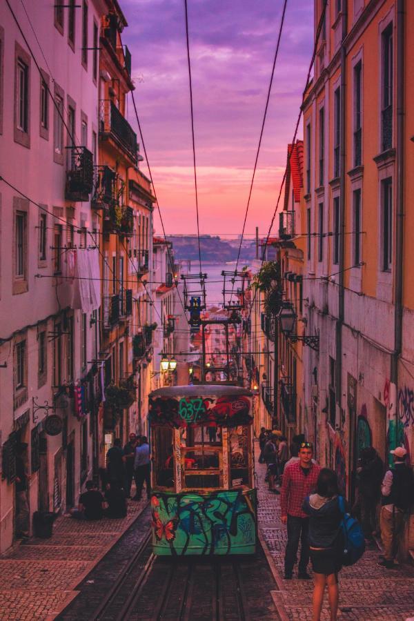 Stay In A Boat - Lisboa Екстериор снимка