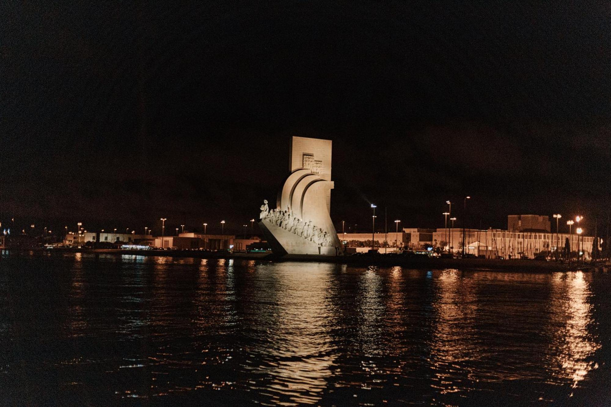 Stay In A Boat - Lisboa Екстериор снимка